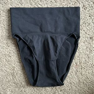 Womens skims shape wear